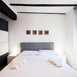 Tesoro De Galluzzi Apartment