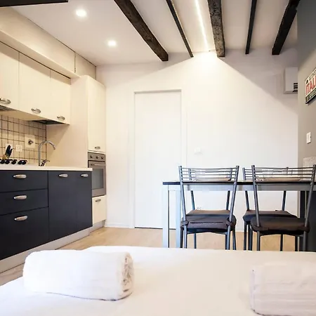 Tesoro De Galluzzi Apartment