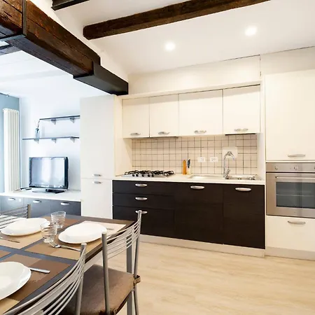 Tesoro De Galluzzi Apartment
