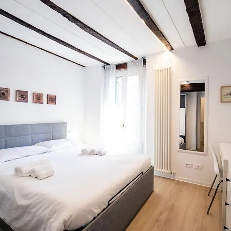 Tesoro De Galluzzi Apartment Bologna