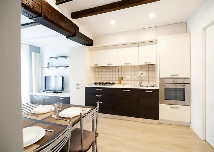 Tesoro De Galluzzi Apartamento *